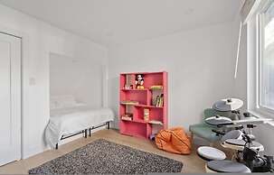 Modern Kits Family Duplex