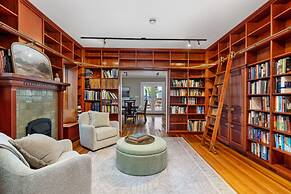 Historic Hideaway in BC