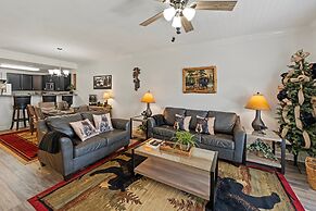 A Beary Good Getaway 2 Bedroom Condo