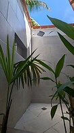 Pacific Waves Hostel & Surf