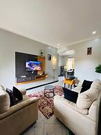 VICTORIA ROCK SUITES MUNYONYO