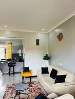 VICTORIA ROCK SUITES MUNYONYO