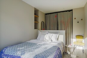 Paris Center Latin residence