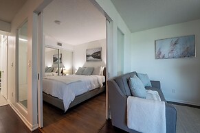 Fort York Suites