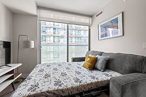 Teahouse Condos in Downtown Toronto