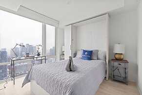 GLOBALSTAY Teahouse Condos in DT Toronto