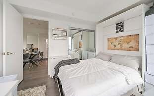 Teahouse Condos in Downtown Toronto