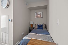 Teahouse Condos in Downtown Toronto