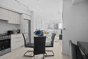 Teahouse Condos in Downtown Toronto