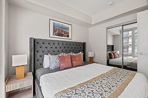 Teahouse Condos in Downtown Toronto