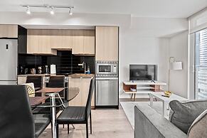 Teahouse Condos in Downtown Toronto