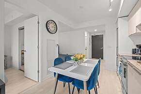 GLOBALSTAY Teahouse Condos in DT Toronto