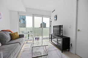 Teahouse Condos in Downtown Toronto