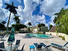 Palm View Terrace