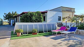 Casa Bolano - Con Piscina Privata a 3 Km dal Mare