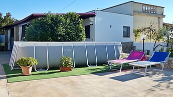 Casa Bolano - Con Piscina Privata a 3 Km dal Mare