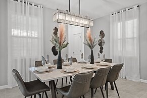 Amazing 6bed Home in Solara Fun for All