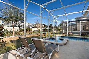 Chic 5bed Retreat Perfect for Family Getaways