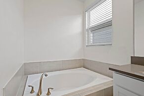 Luxury and Fun 5bed a Destination Itself