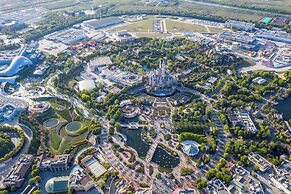 Holiday Inn Shanghai Pudong Airport by IHG