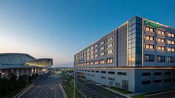 Holiday Inn Shanghai Pudong Airport by IHG