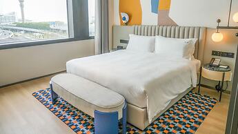 Holiday Inn Shanghai Pudong Airport by IHG