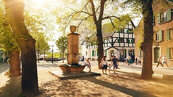 Holiday Inn Express & Suites Monheim Am Rhein by IHG