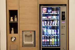 Holiday Inn Express & Suites Monheim Am Rhein by IHG