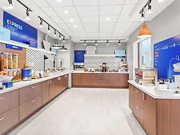 Holiday Inn Express Peotone by IHG