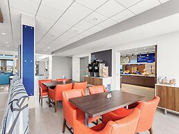 Holiday Inn Express Peotone by IHG