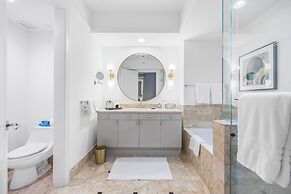 Condo w Views From The Heights 4S