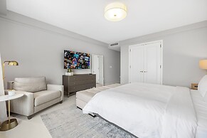 Condo w Views From The Heights 4S