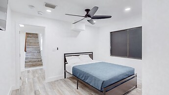 Casa Nirvana 4BR Home with Private Pool