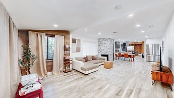 Casa Nirvana 4BR Home with Private Pool