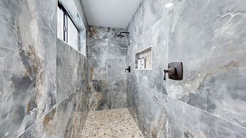 Casa Nirvana 4BR Home with Private Pool