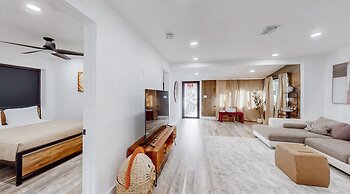 Casa Nirvana 4BR Home with Private Pool