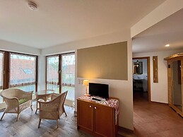 Apart Hotel Goldener Hahn Baiersbronn, Ferienwohnungen | Frühstück, Sa