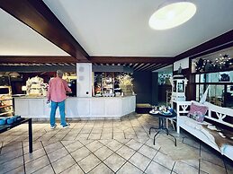 Apart Hotel Goldener Hahn Baiersbronn, Ferienwohnungen | Frühstück, Sa