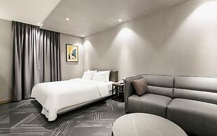 Hotel Azit - Sinsigaji