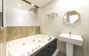 Hotel Azit - Sinsigaji