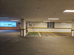 Hotel Azit - Sinsigaji