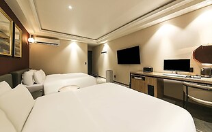 Hotel Azit - Sinsigaji