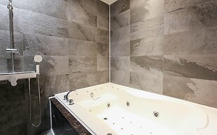 Hotel Azit - Sinsigaji