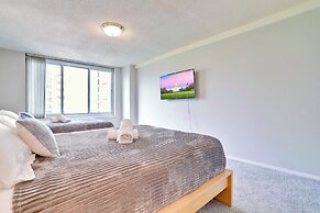 Immerse Yourself in This Beatiful Apt