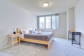 Immerse Yourself in This Beatiful Apt