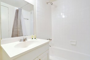 Immerse Yourself in This Beatiful Apt