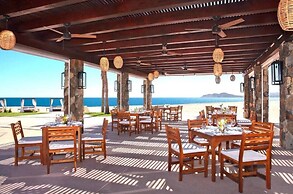 2BD Beach Front Luxury in Cabo