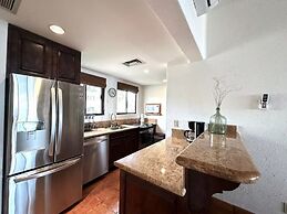 2BD Beach Front Luxury in Cabo