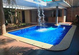 SERRA'S PALACE HOTEL