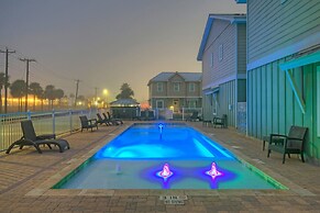 Villa La Isla Family Condo With Pool Near Corpus Christi s Best Beache
